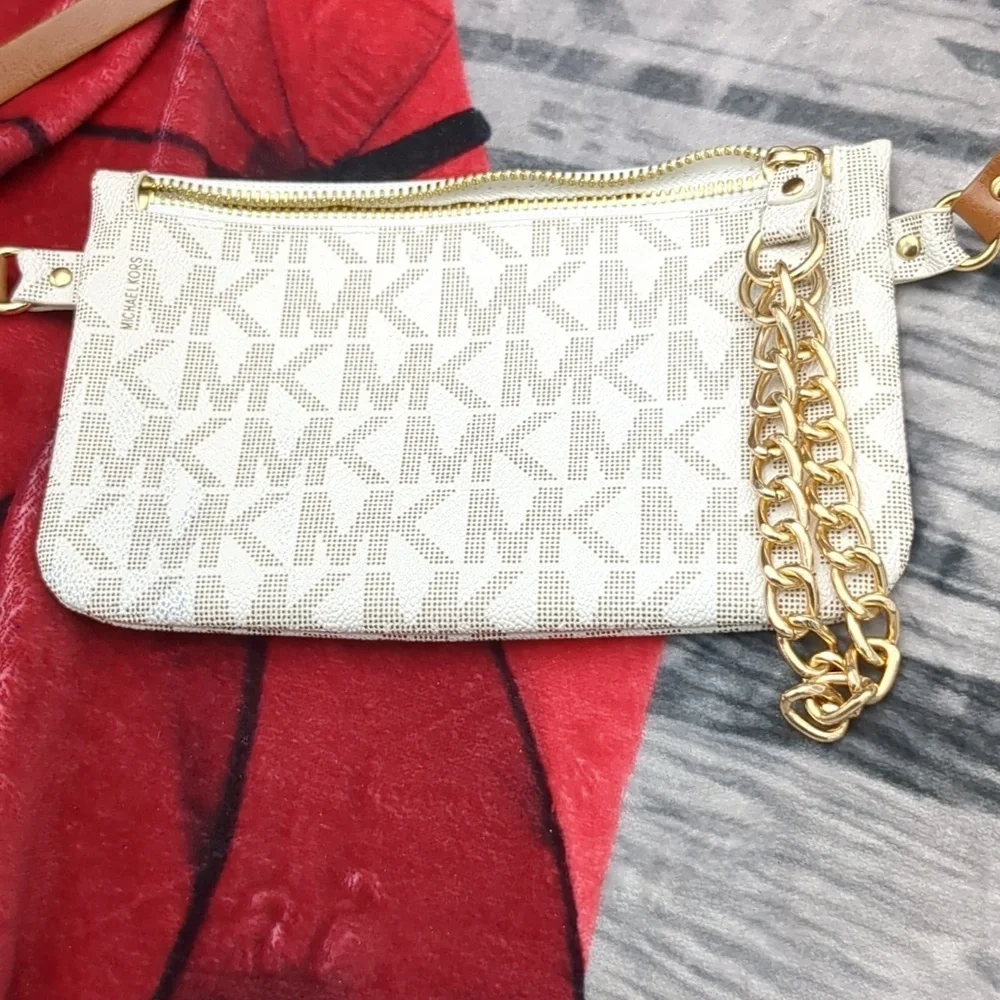Michael kors belt bag